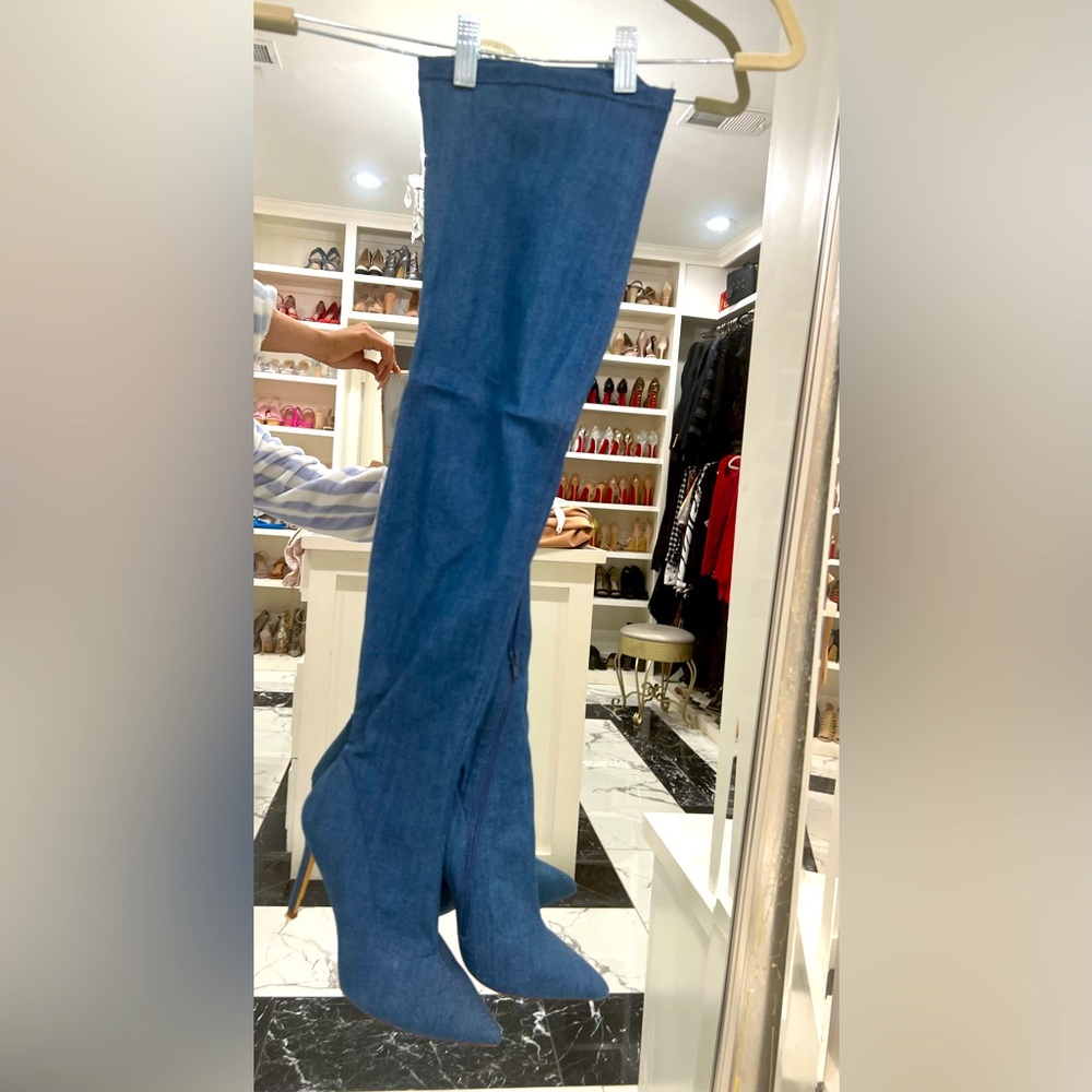 New public desire denim over the knee boots 💙🦋